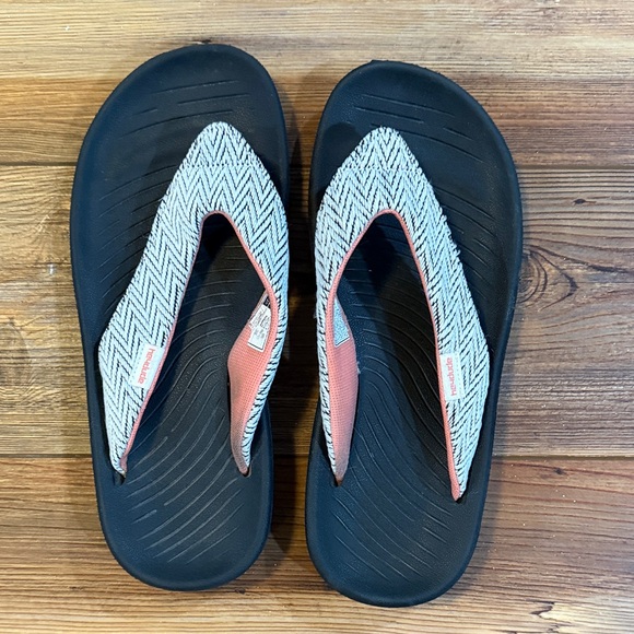 Hey Dude Shoes - Hey Dude Textured Black Meg Flip Flops with Chevron Straps